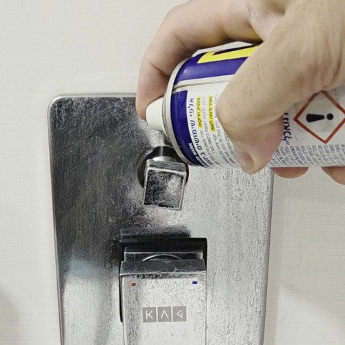 תיקון בורר של אינטרפוץ באמבטיה / מקלחת