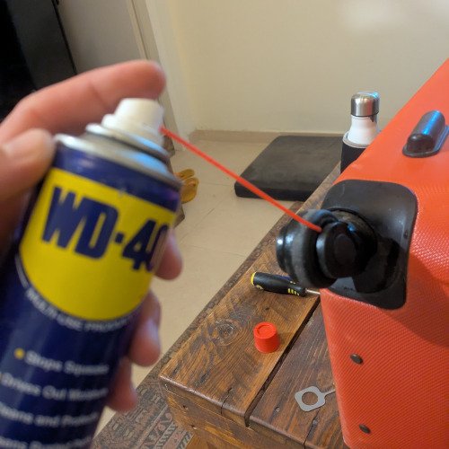 תיקון גלגלי מזוודה סוררים